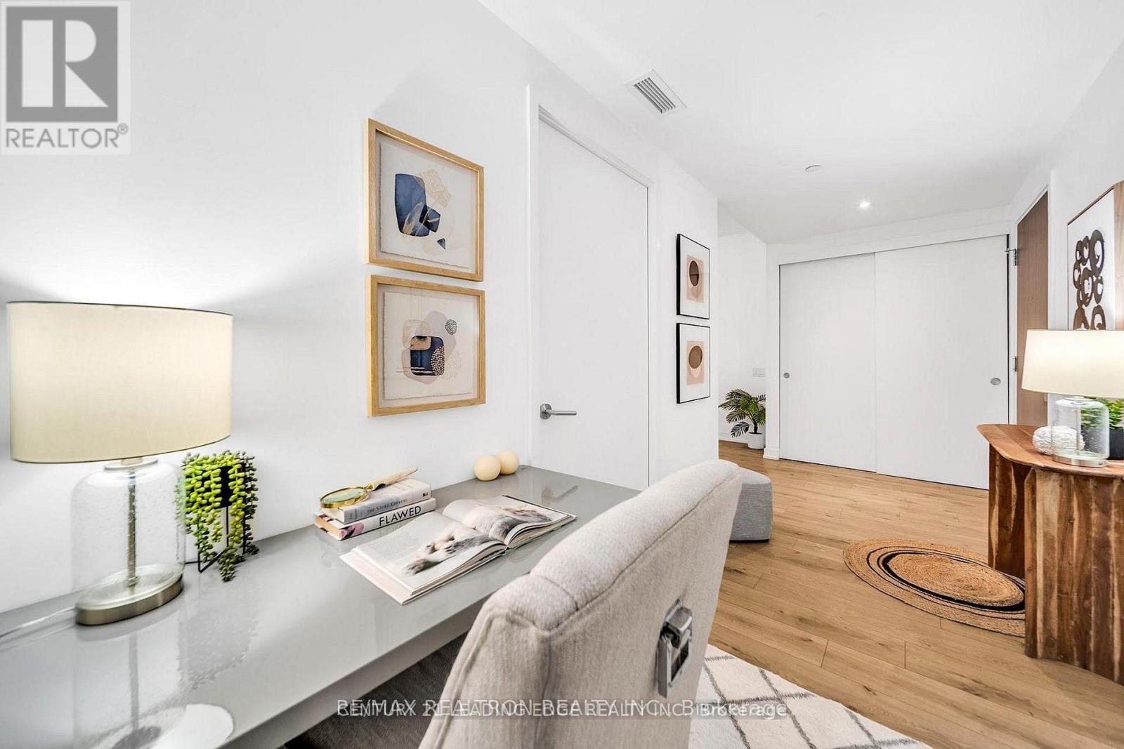 603 - 161 Roehampton Avenue, Toronto, Ontario  M4P 0C8 - Photo 10 - C13641776