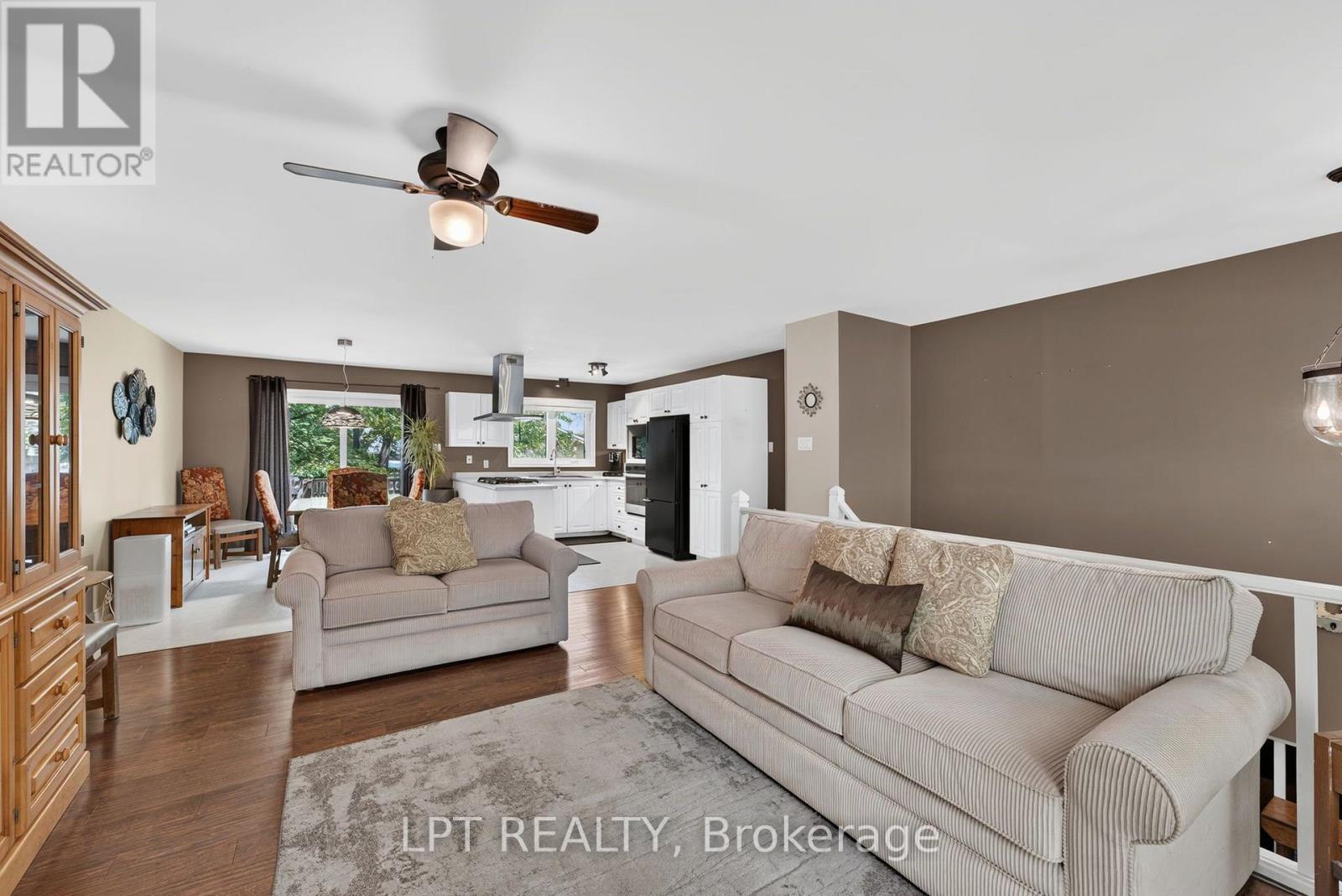 7806 Alfred Crescent, Lambton Shores, Ontario  N0M 2L0 - Photo 11 - X13642816