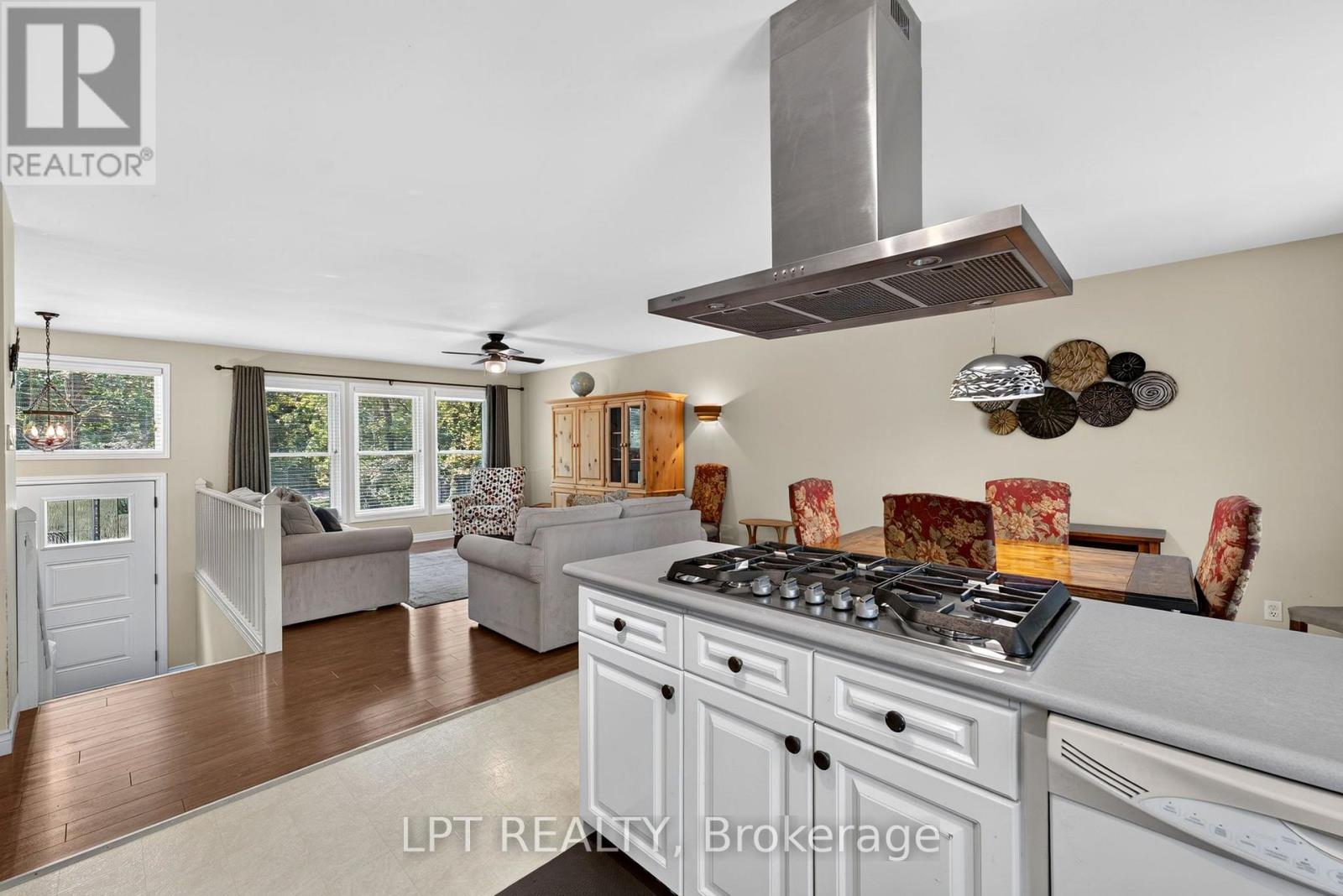 7806 Alfred Crescent, Lambton Shores, Ontario  N0M 2L0 - Photo 17 - X13642816