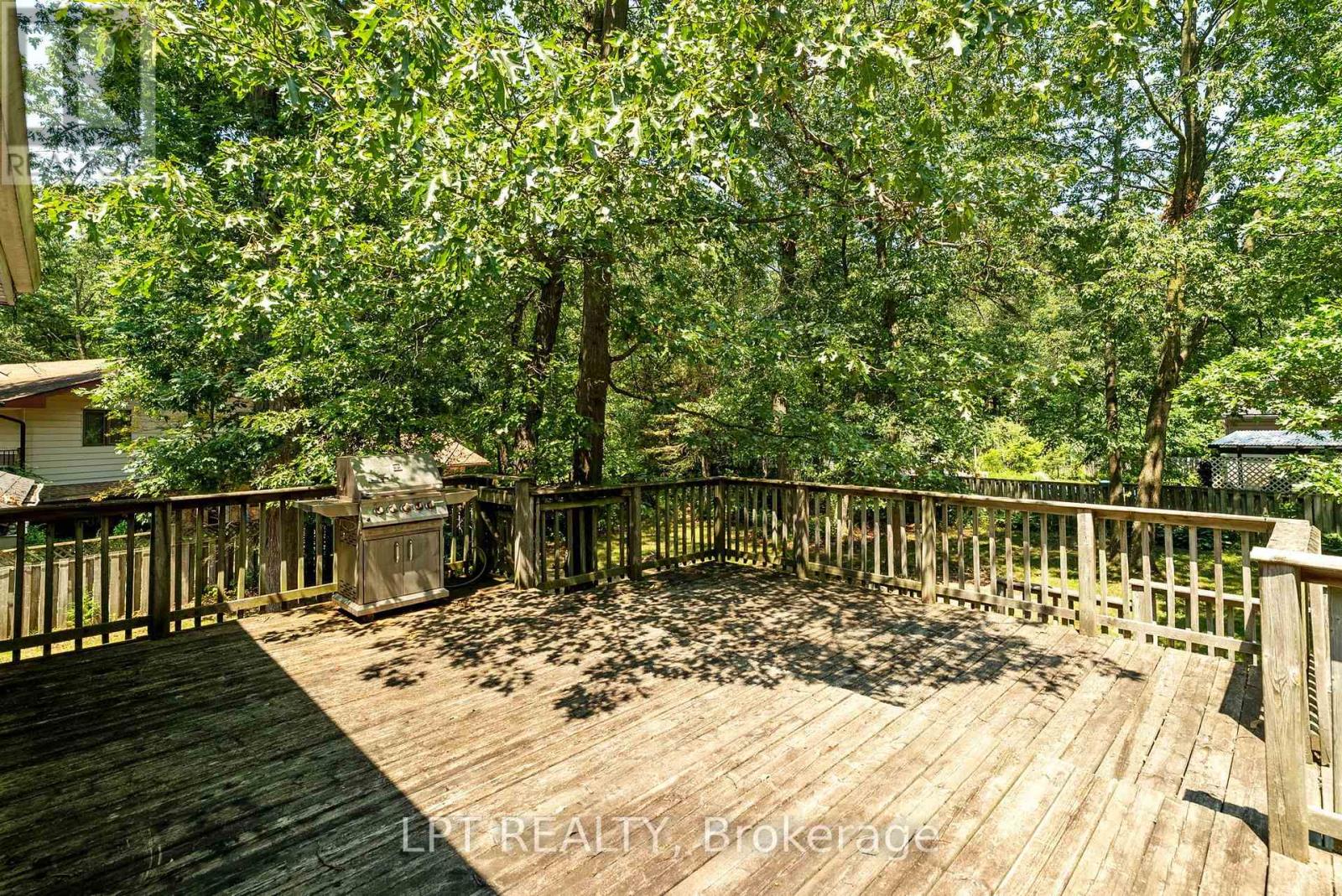 7806 Alfred Crescent, Lambton Shores, Ontario  N0M 2L0 - Photo 44 - X13642816