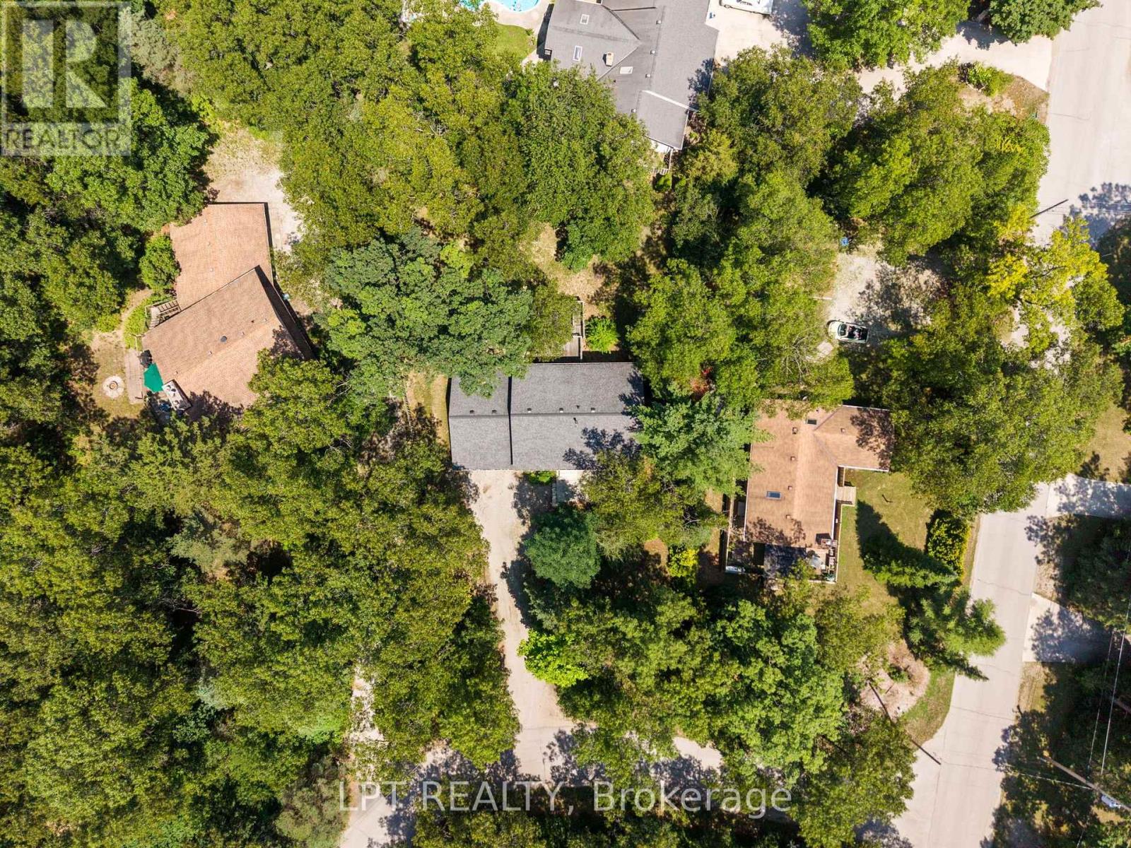 7806 Alfred Crescent, Lambton Shores, Ontario  N0M 2L0 - Photo 45 - X13642816