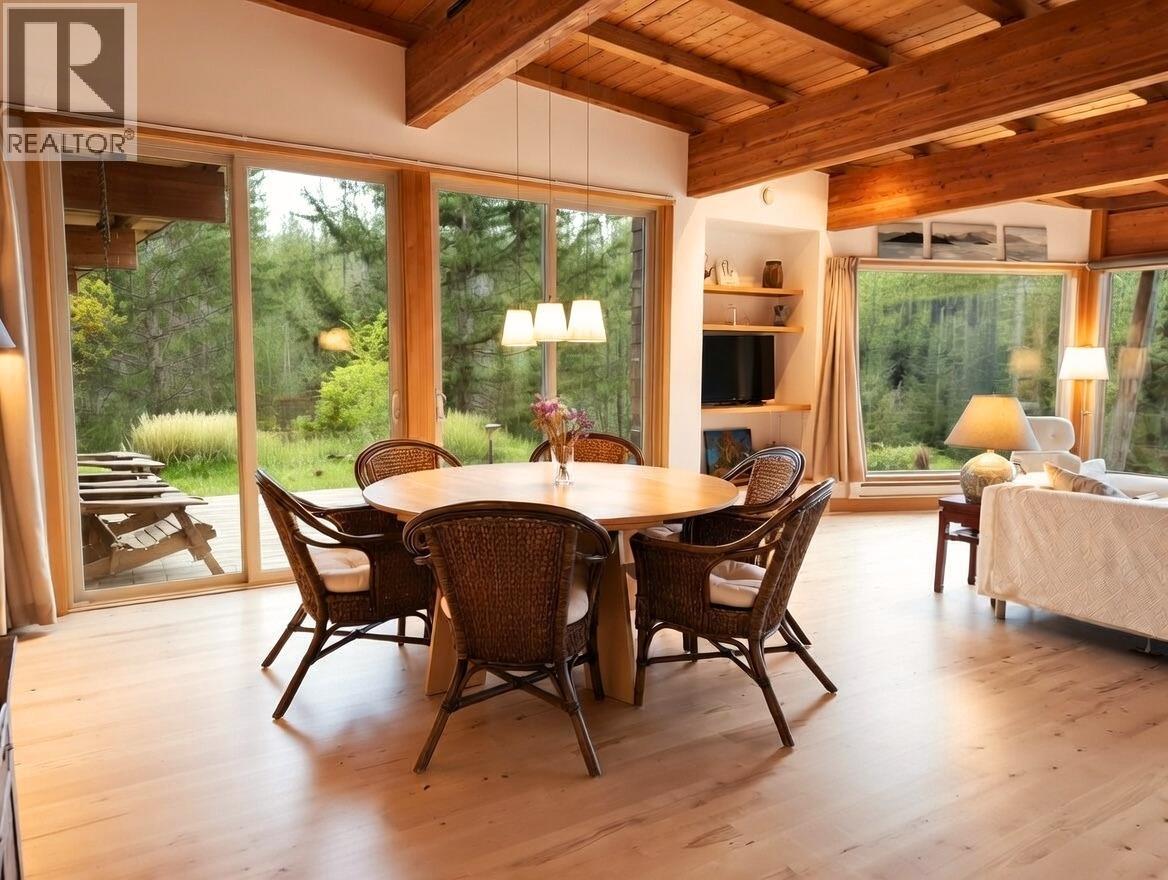 1301 Sunset Road, Bowen Island, British Columbia  V0N 1G2 - Photo 5 - R3143668