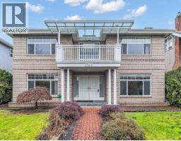 1945 W 44TH AVENUE, Vancouver, British Columbia