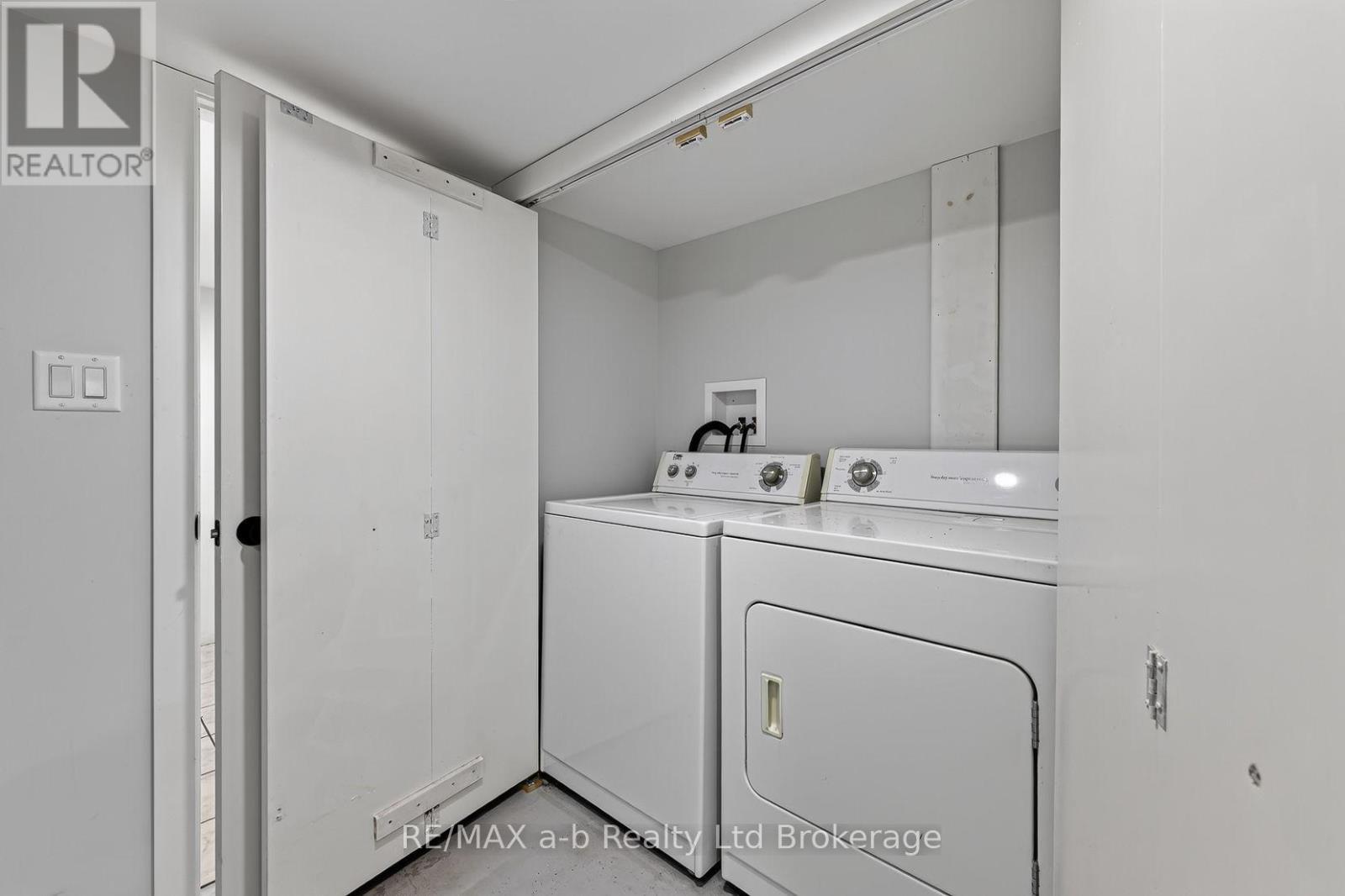 474 Cheapside Street, London East, Ontario  N5Y 3X3 - Photo 33 - X13642796