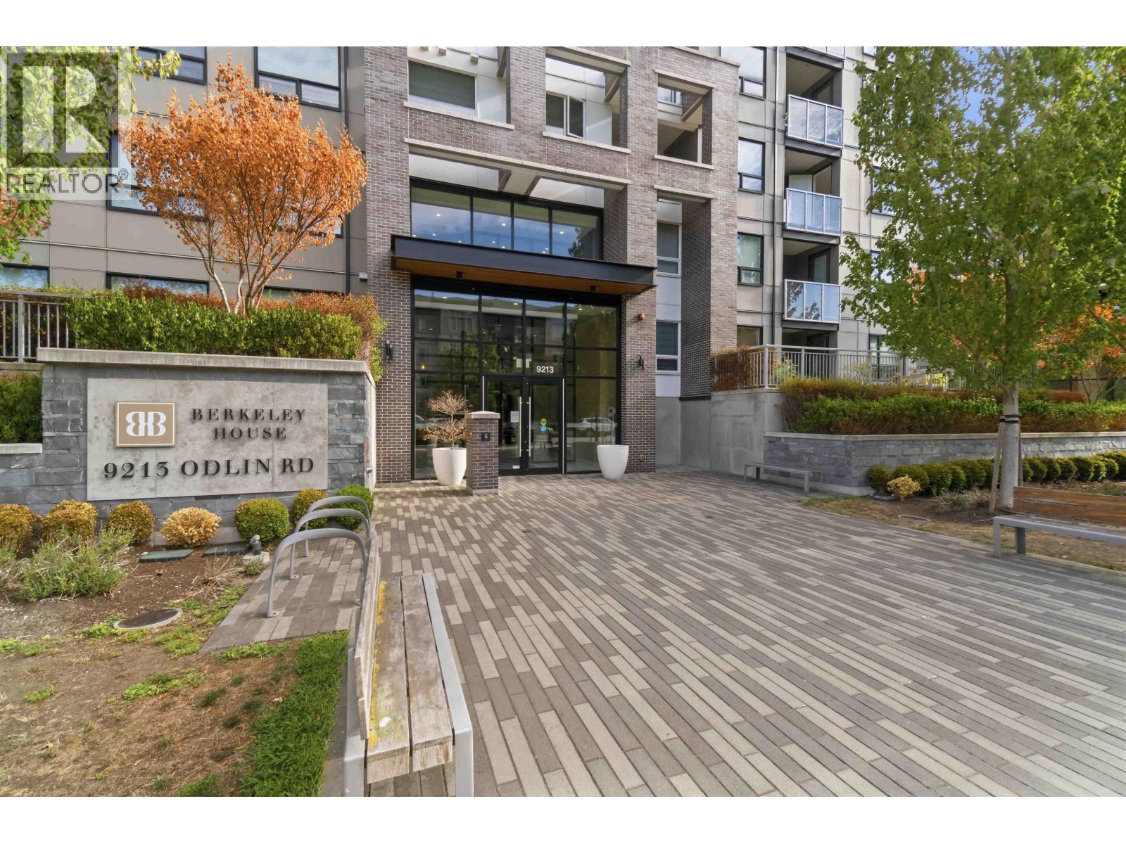 319 9213 Odlin Road, Richmond, British Columbia V6X 0V5 - Photo 2 - R3153202