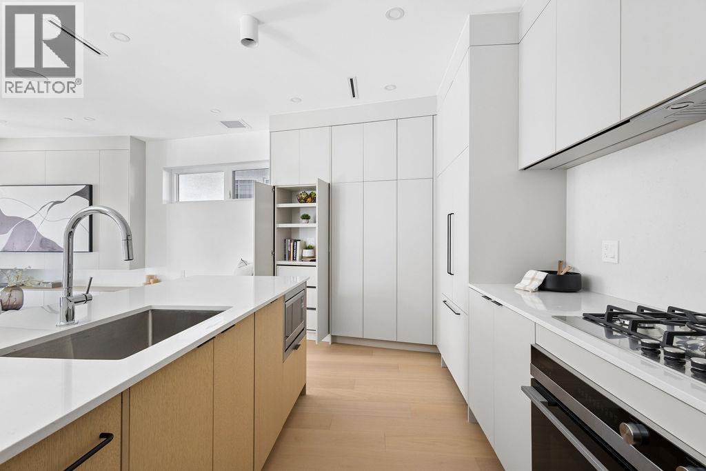1 2124 E 8 Avenue, Vancouver, British Columbia V5N 1V5 - Photo 12 - R3153213