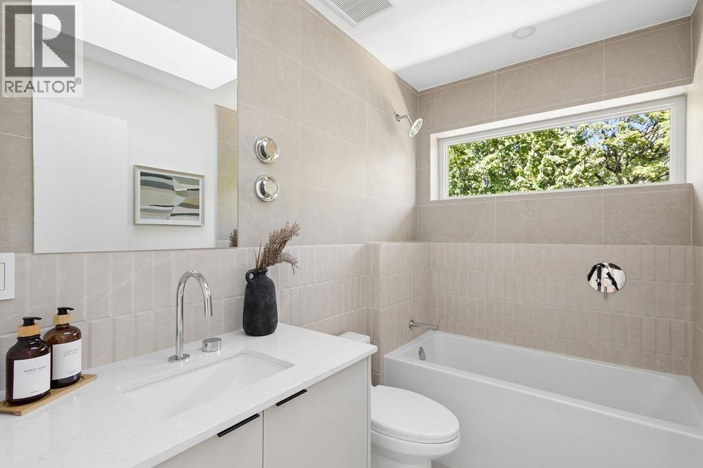 1 2124 E 8 Avenue, Vancouver, British Columbia V5N 1V5 - Photo 24 - R3153213