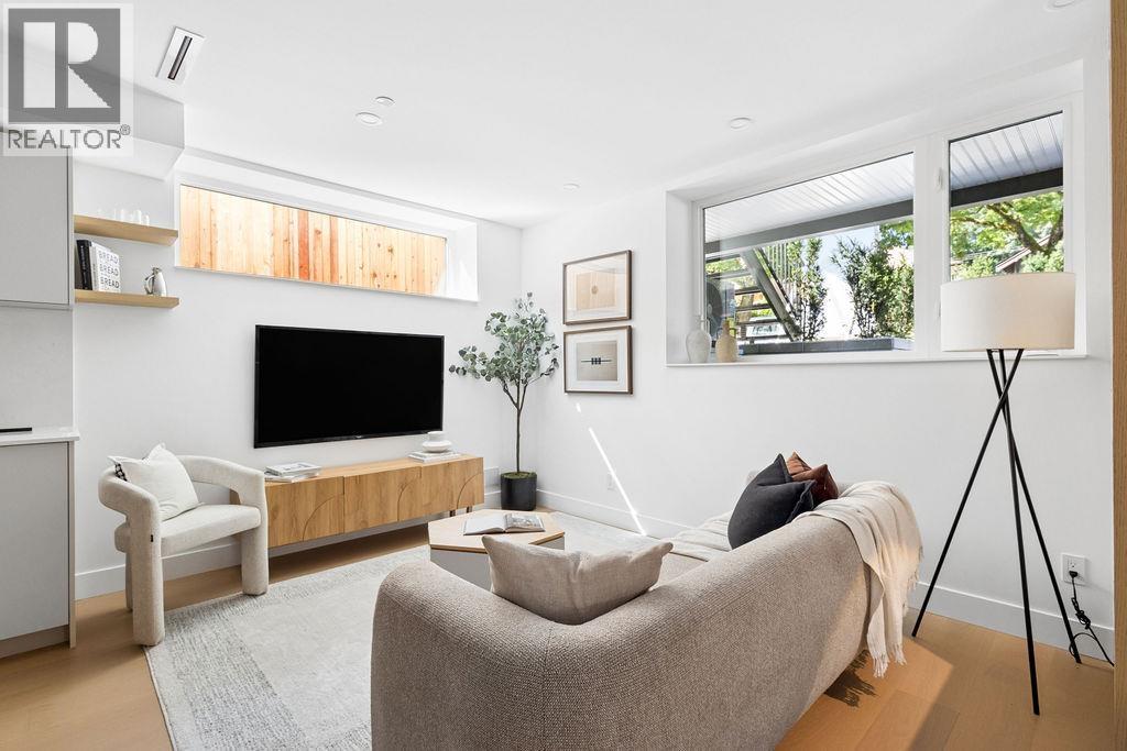 2 2124 E 8 Avenue, Vancouver, British Columbia V5N 1V5 - Photo 14 - R3153214