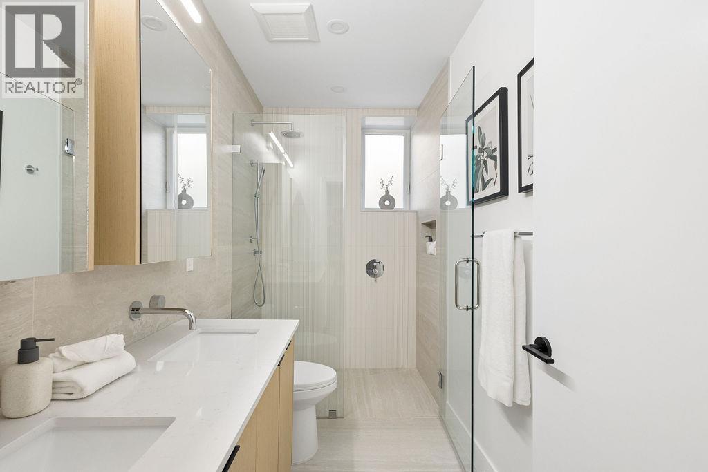 2 2124 E 8 Avenue, Vancouver, British Columbia V5N 1V5 - Photo 23 - R3153214