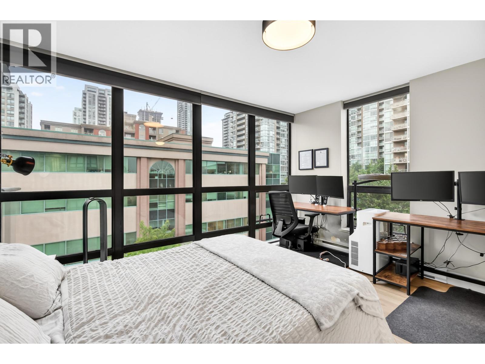 604 2959 Glen Drive, Coquitlam, British Columbia V3B 0B8 - Photo 13 - R3153219