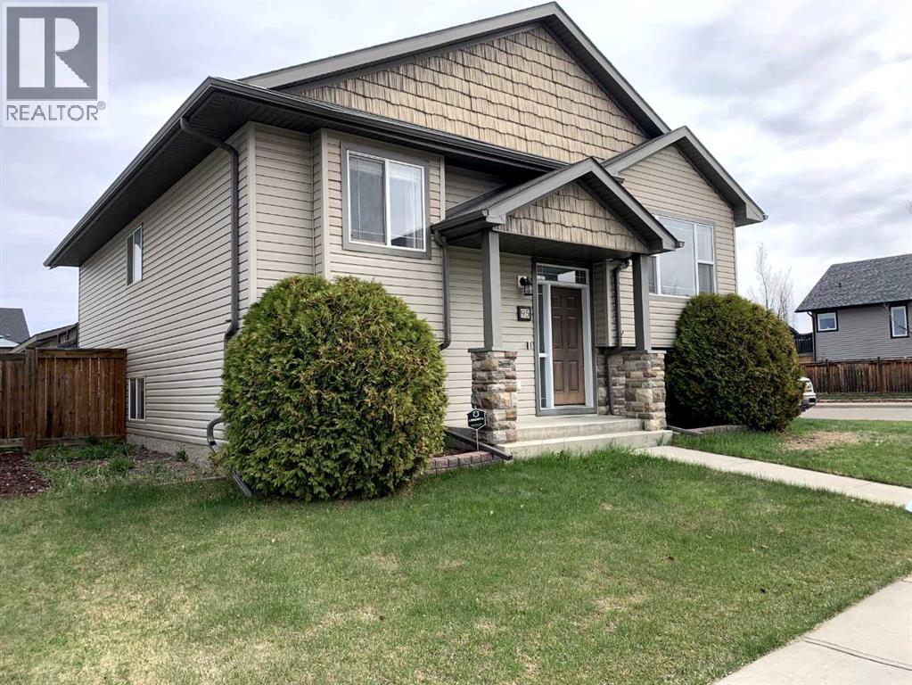 95 Inglewood Drive, Red Deer, Alberta  T4R 0B2 - Photo 1 - A2291723