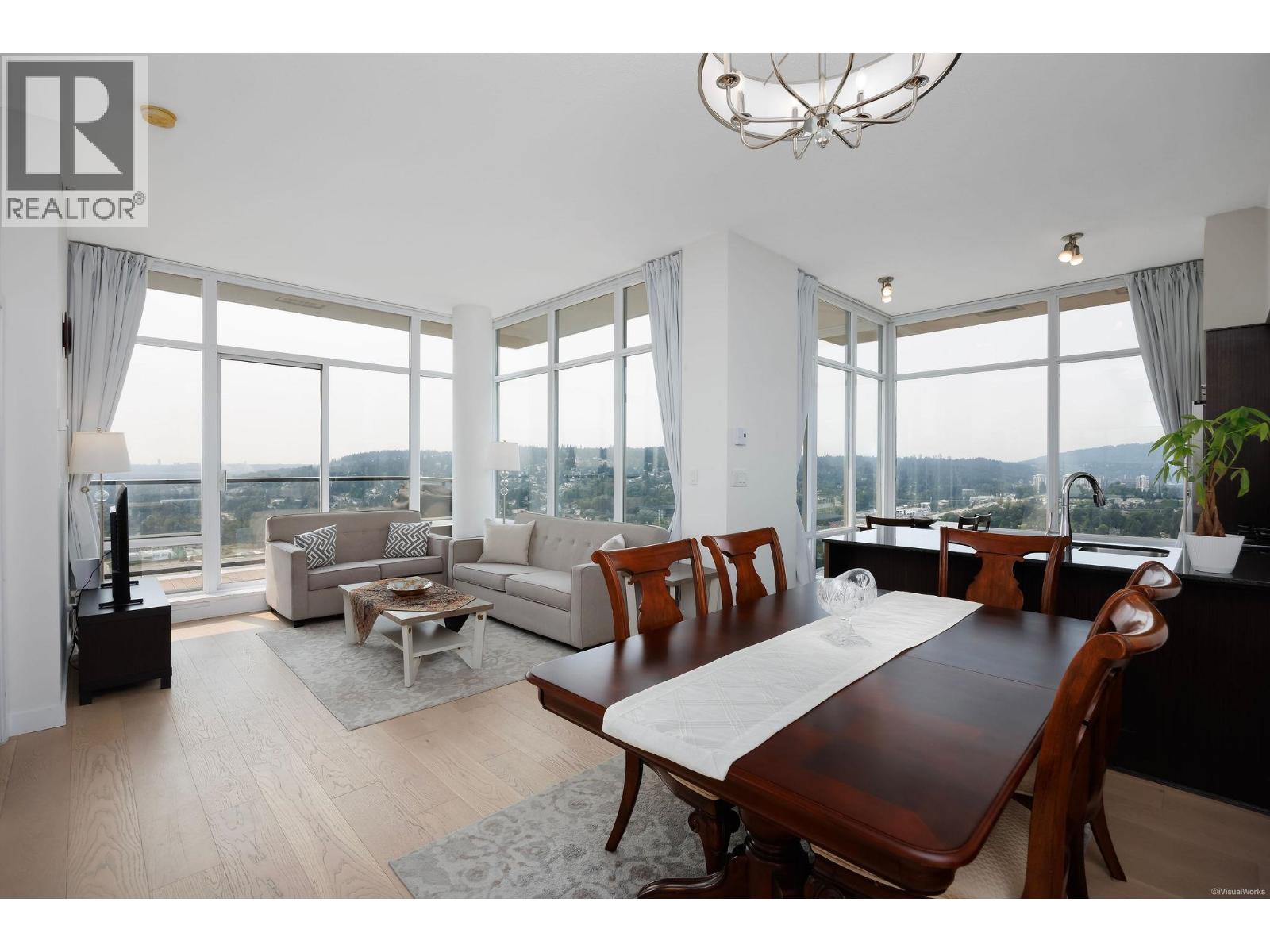 3704 2980 Atlantic Avenue, Coquitlam, British Columbia V3B 0G2 - Photo 2 - R3152990