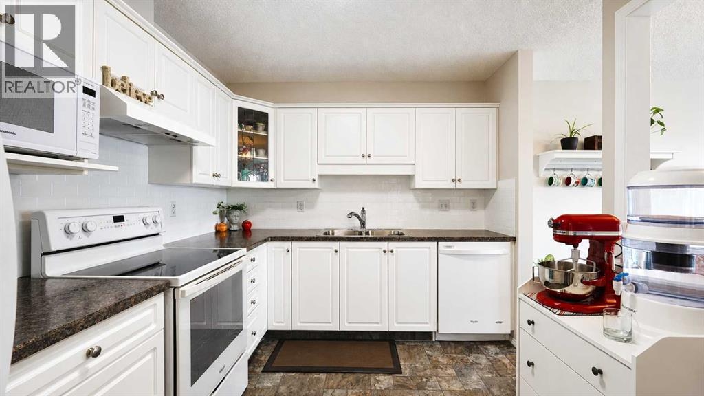 515, 3515 Hawksbrow Point NW, Calgary, Alberta  T3G 4C9 - Photo 11 - A2331627