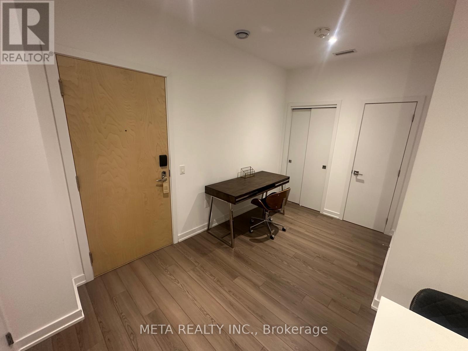 107 - 120 Carrick Trail, Gravenhurst, Ontario P1P 0B6 - Photo 2 - X13642804