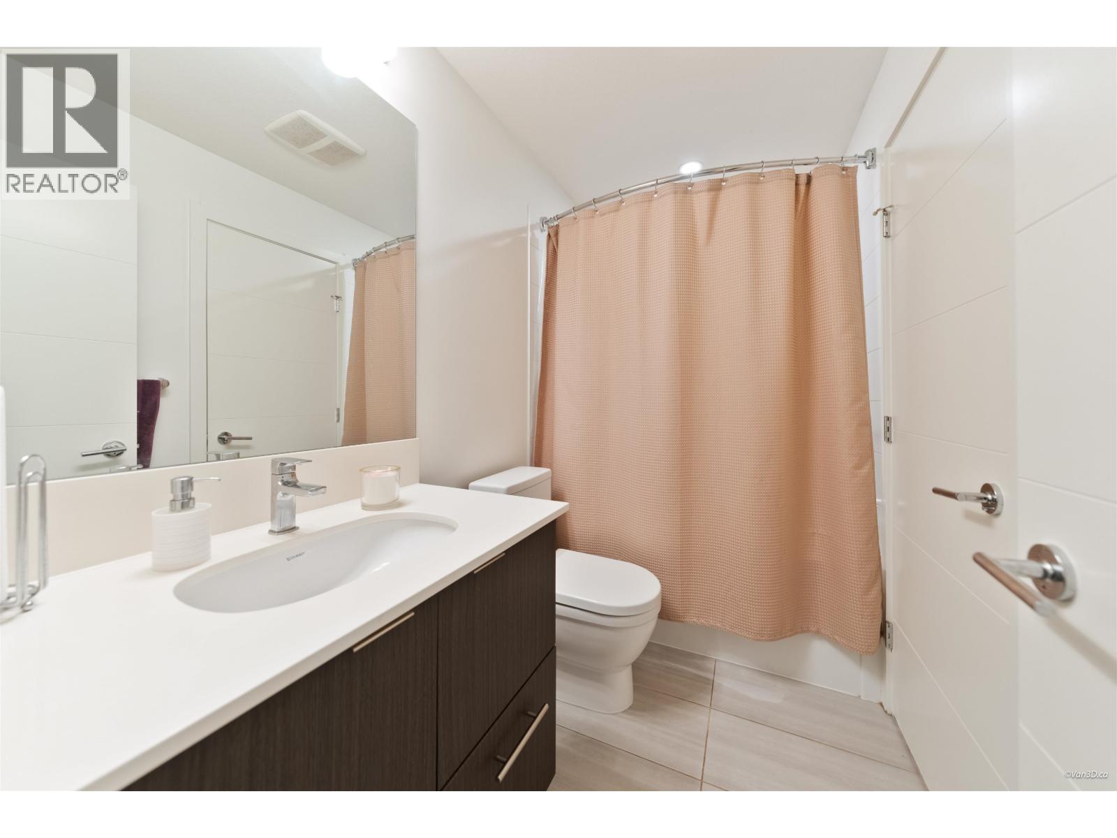 205 733 W 3rd Street, North Vancouver, British Columbia  V7M 0C8 - Photo 18 - R3152973