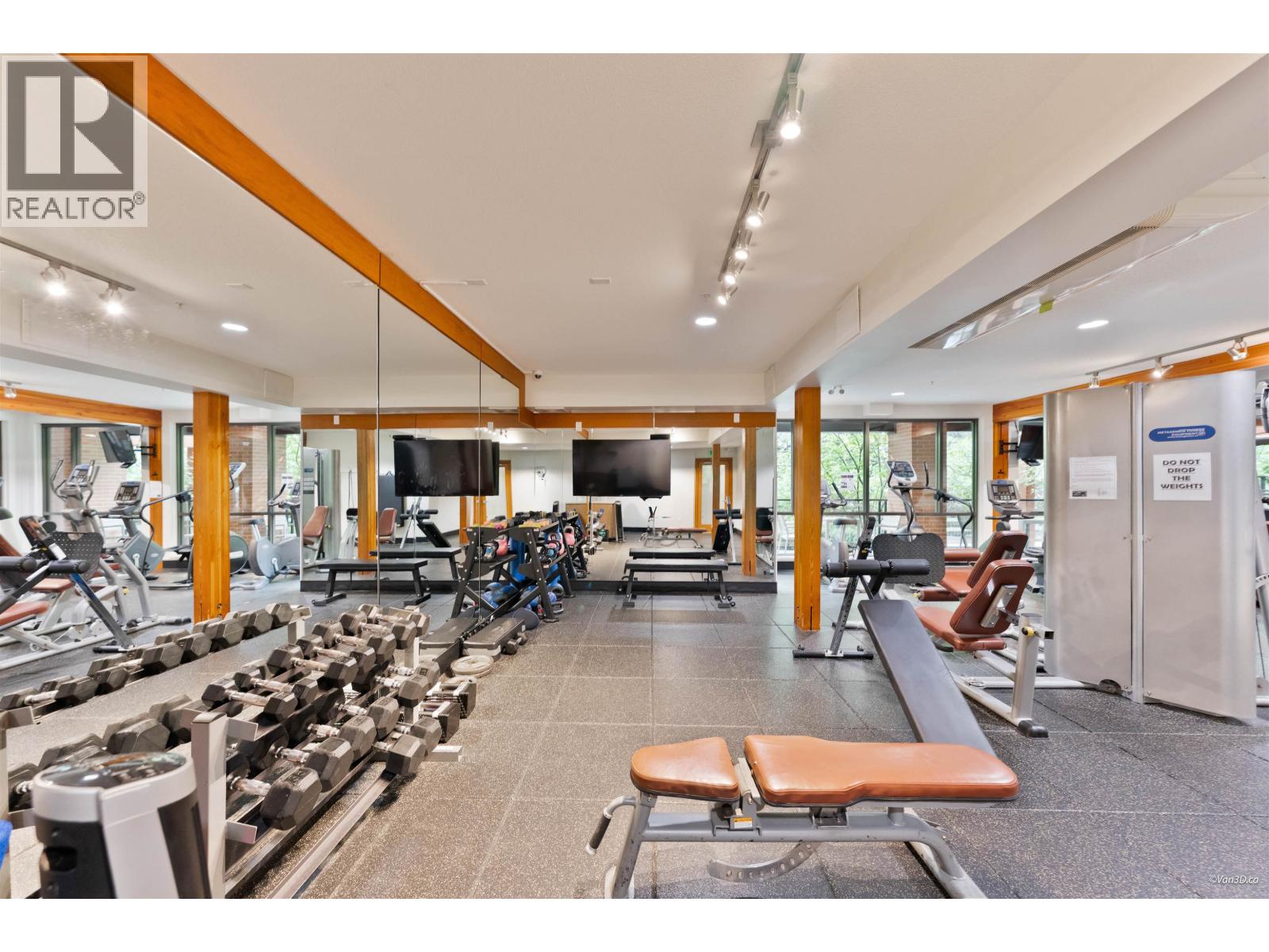 205 733 W 3rd Street, North Vancouver, British Columbia  V7M 0C8 - Photo 29 - R3152973