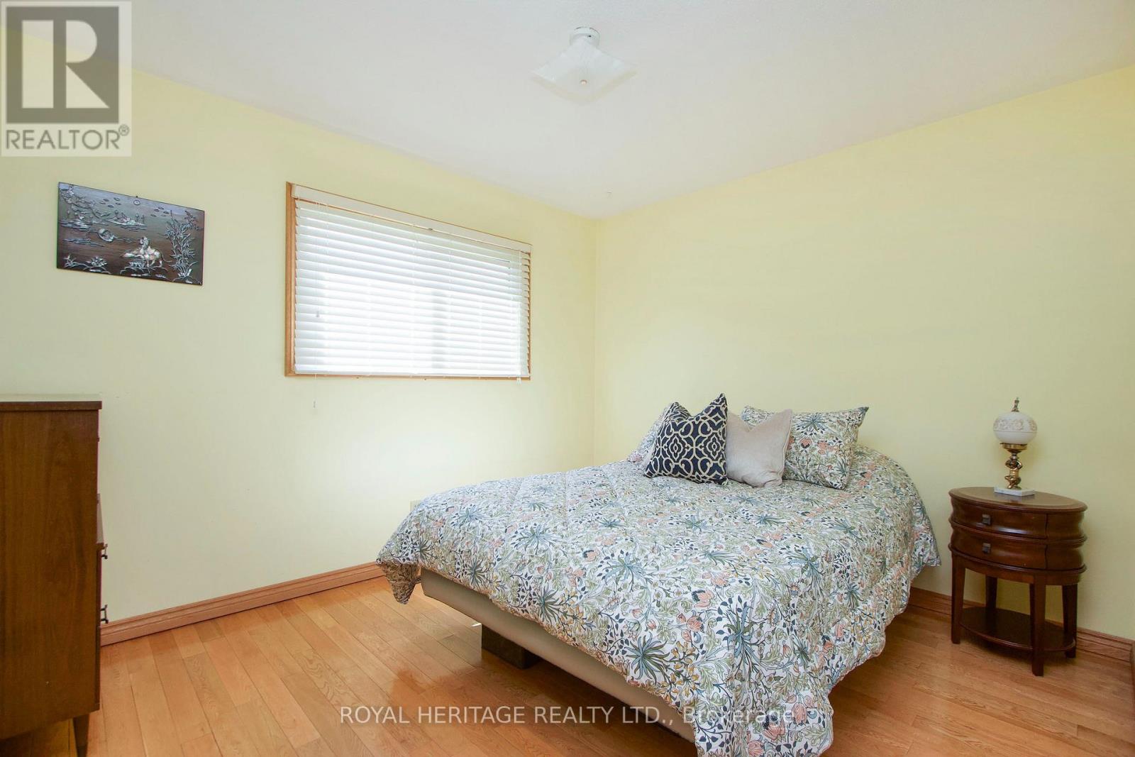 718 Annes Street, Whitby, Ontario  L1N 6B2 - Photo 13 - E13642860