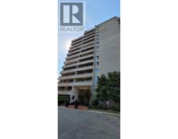 904 4194 MAYWOOD STREET, Burnaby, British Columbia