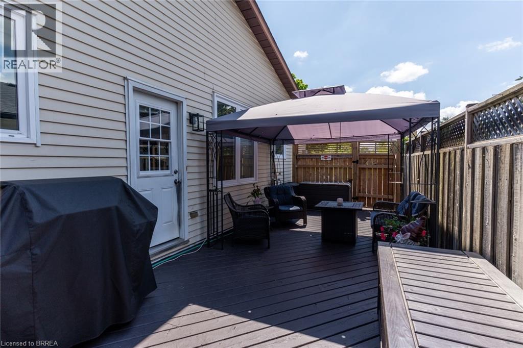 12 Ponytrail Drive, Brantford, Ontario  N3P 1J8 - Photo 6 - 40845964