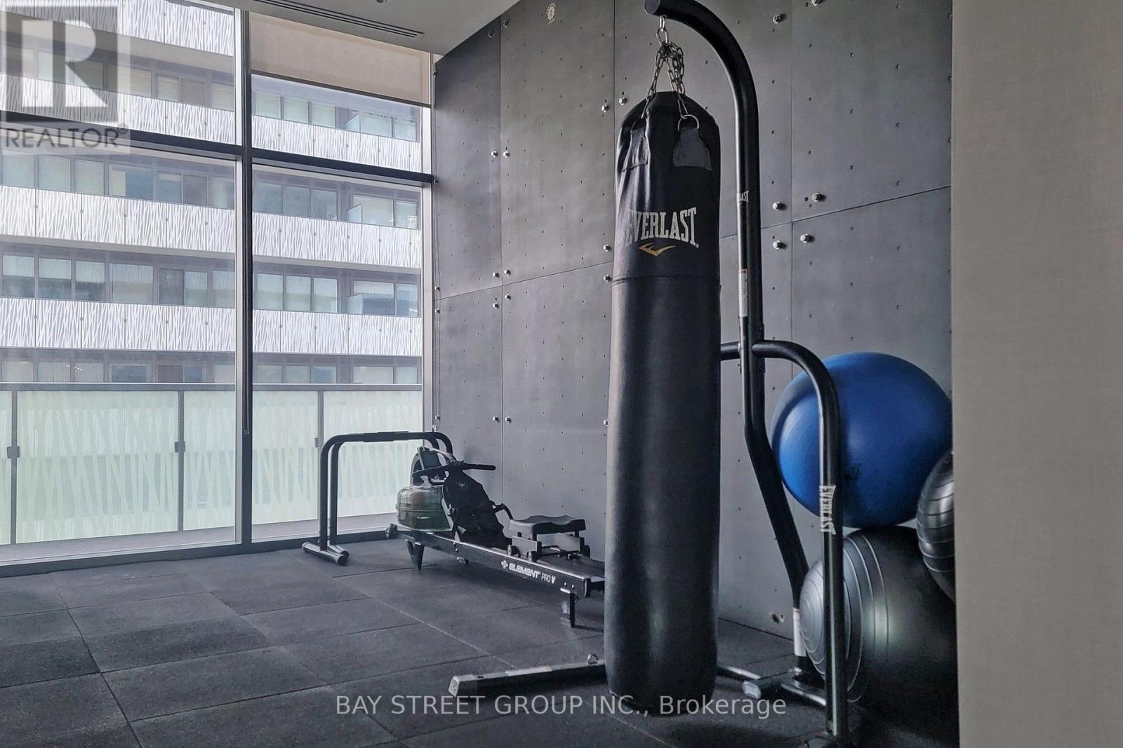 2205 - 50 Charles Street E, Toronto, Ontario M4Y 1T1 - Photo 17 - C13642832