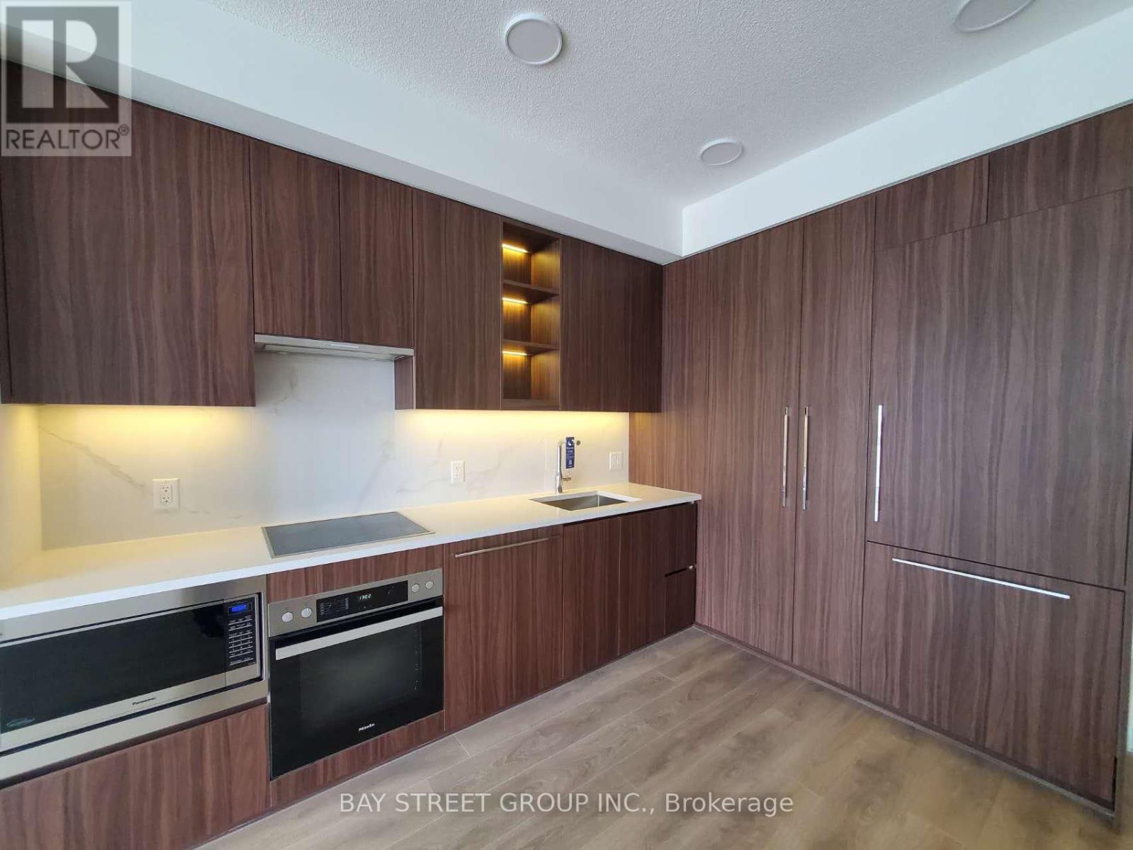 2209 - 27 Mcmahon Drive, Toronto, Ontario M2K 0J2 - Photo 4 - C13642868