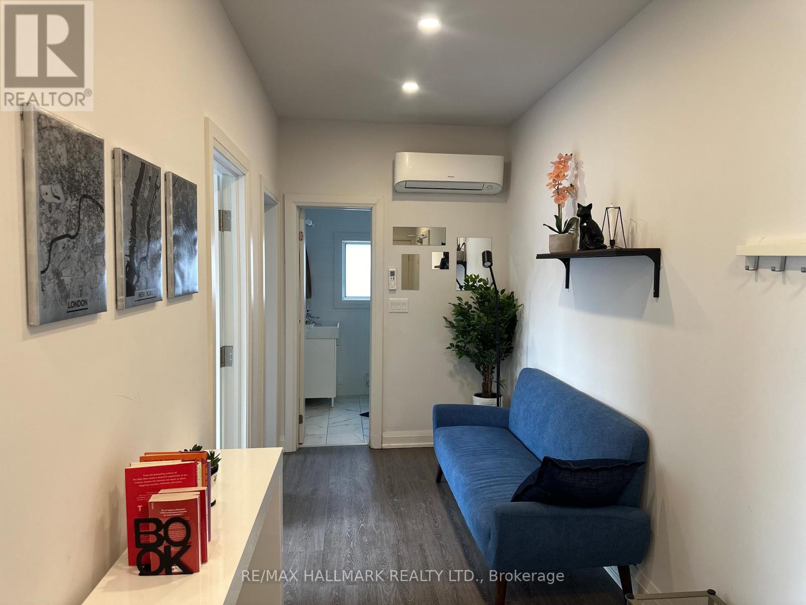 16 - 595 St Clair Avenue W, Toronto, Ontario  M6C 1A3 - Photo 11 - C13642874