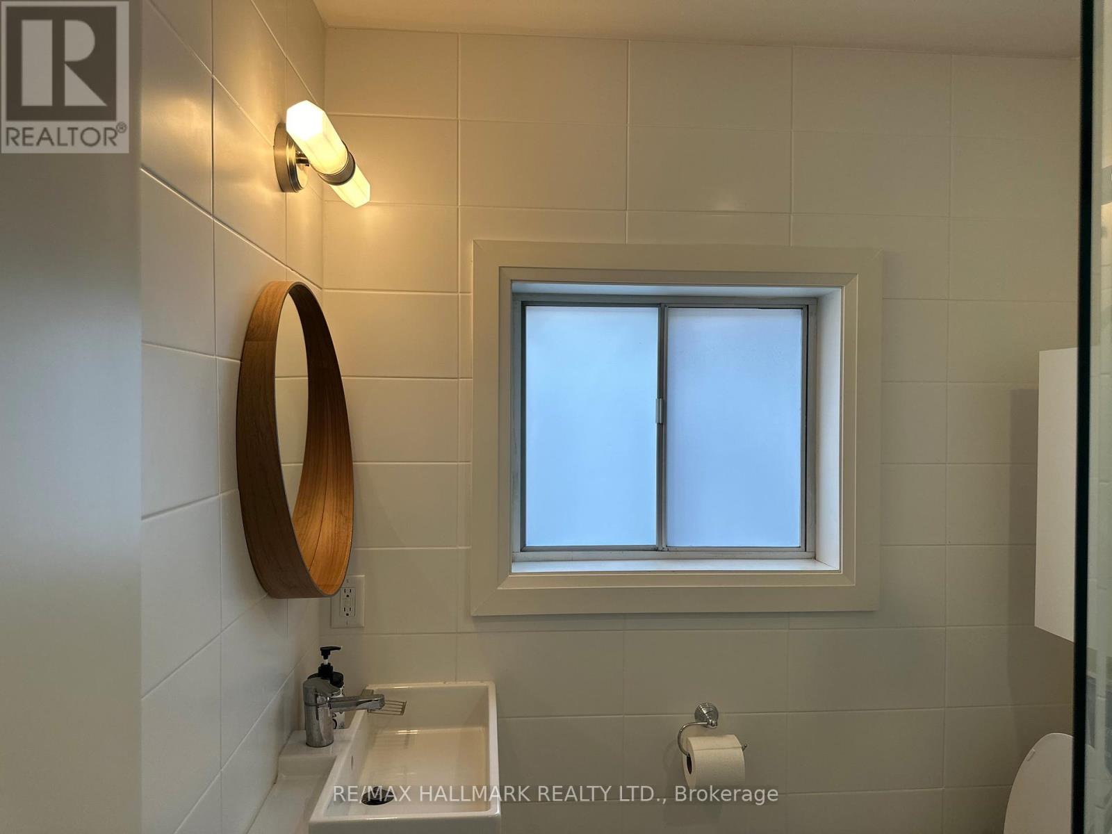 16 - 595 St Clair Avenue W, Toronto, Ontario  M6C 1A3 - Photo 18 - C13642874