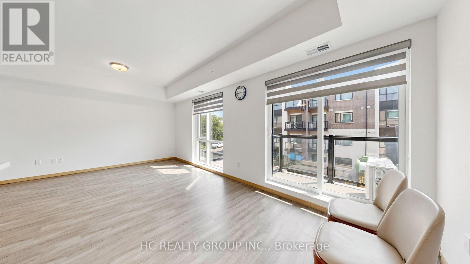 60 Morecambe Gate, Toronto, Ontario M1W 0A9 - Photo 11 - E13642872