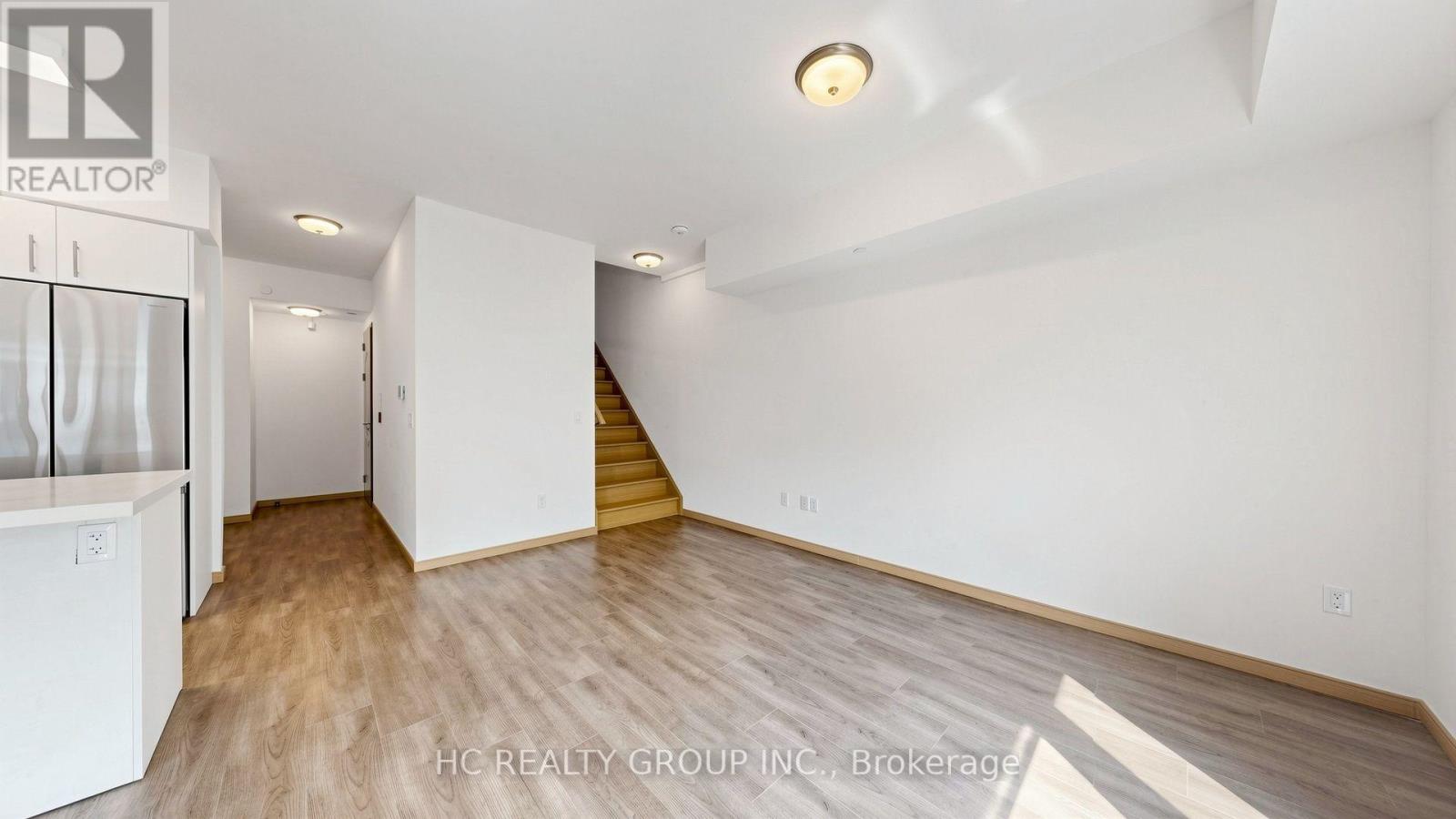60 Morecambe Gate, Toronto, Ontario M1W 0A9 - Photo 7 - E13642872