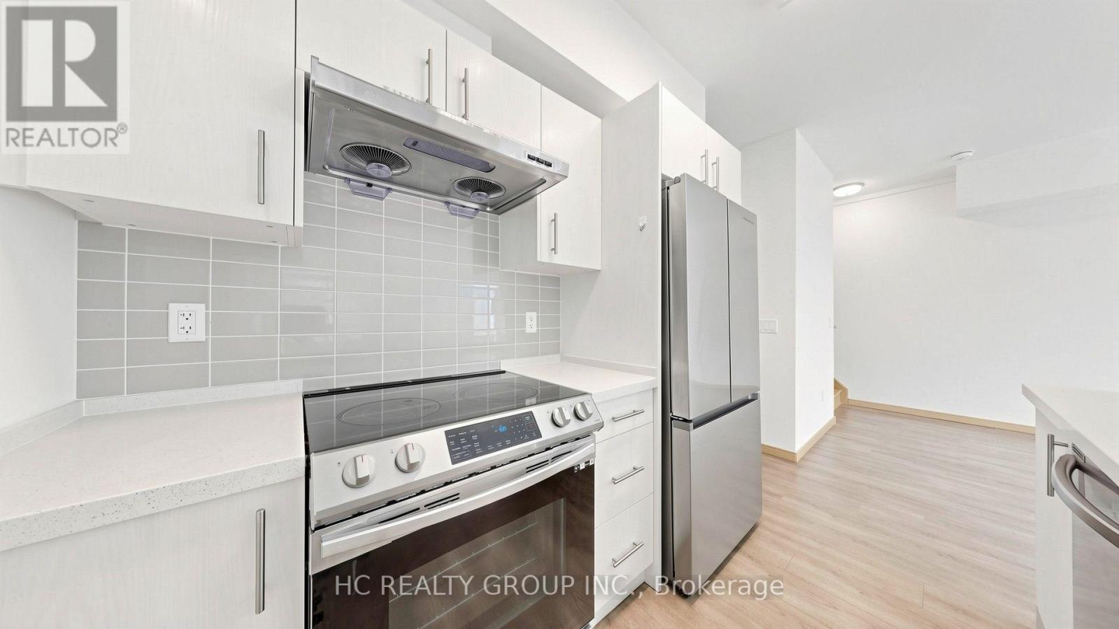 60 Morecambe Gate, Toronto, Ontario M1W 0A9 - Photo 8 - E13642872