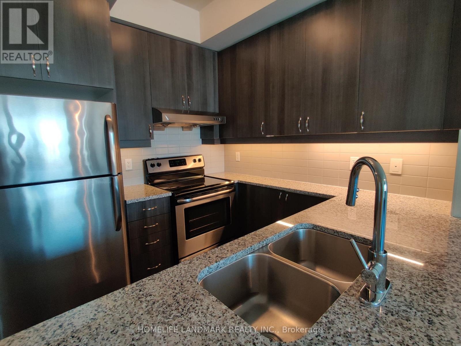 803 - 8110 Birchmount Road, Markham, Ontario L6G 0E3 - Photo 4 - N13642842