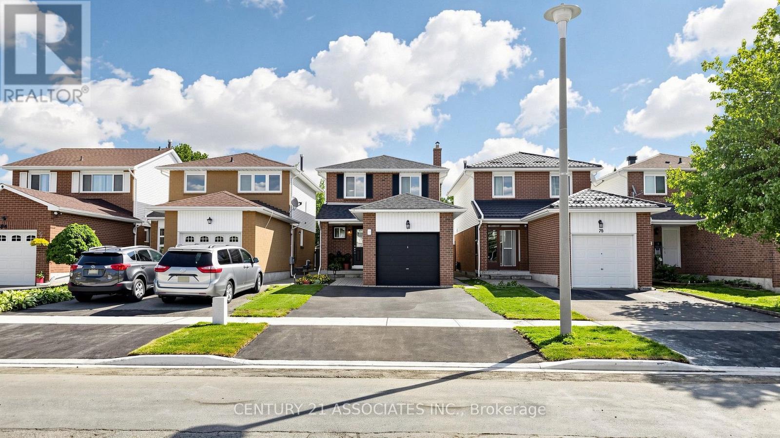 80 Stephensen Court, Brampton, Ontario  L6V 3X8 - Photo 7 - W13632372
