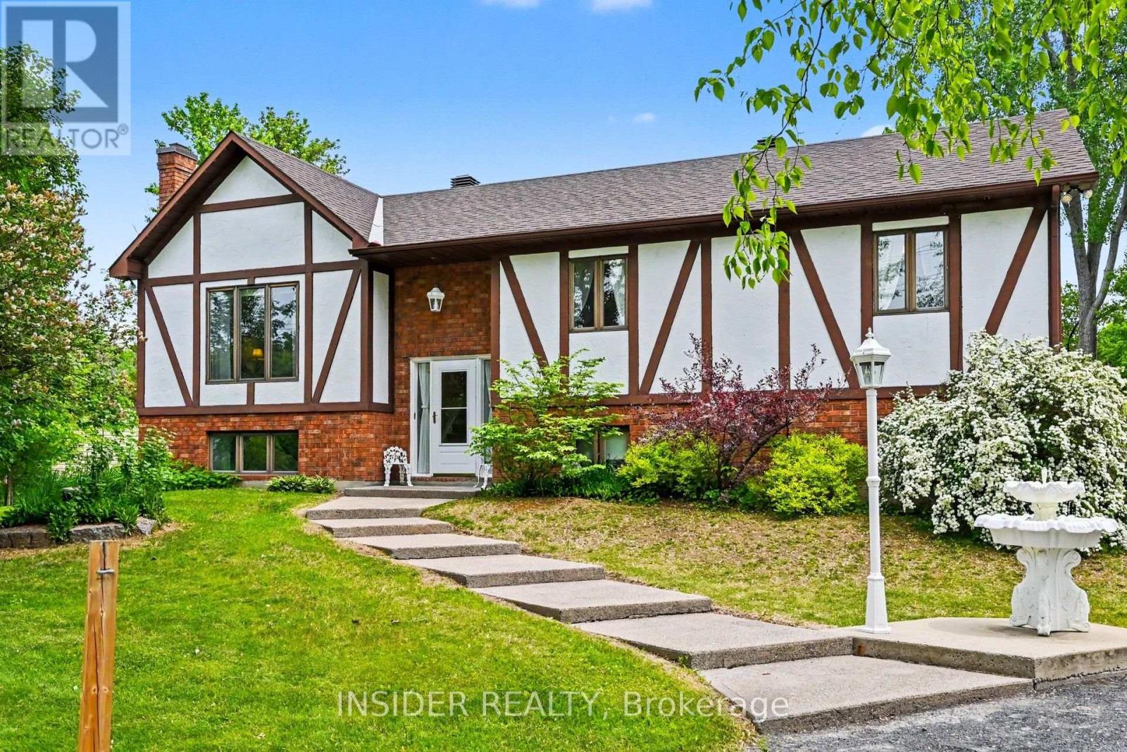 1887 Canaan Road, Clarence-Rockland, Ontario  K4K 1K9 - Photo 4 - X13642850