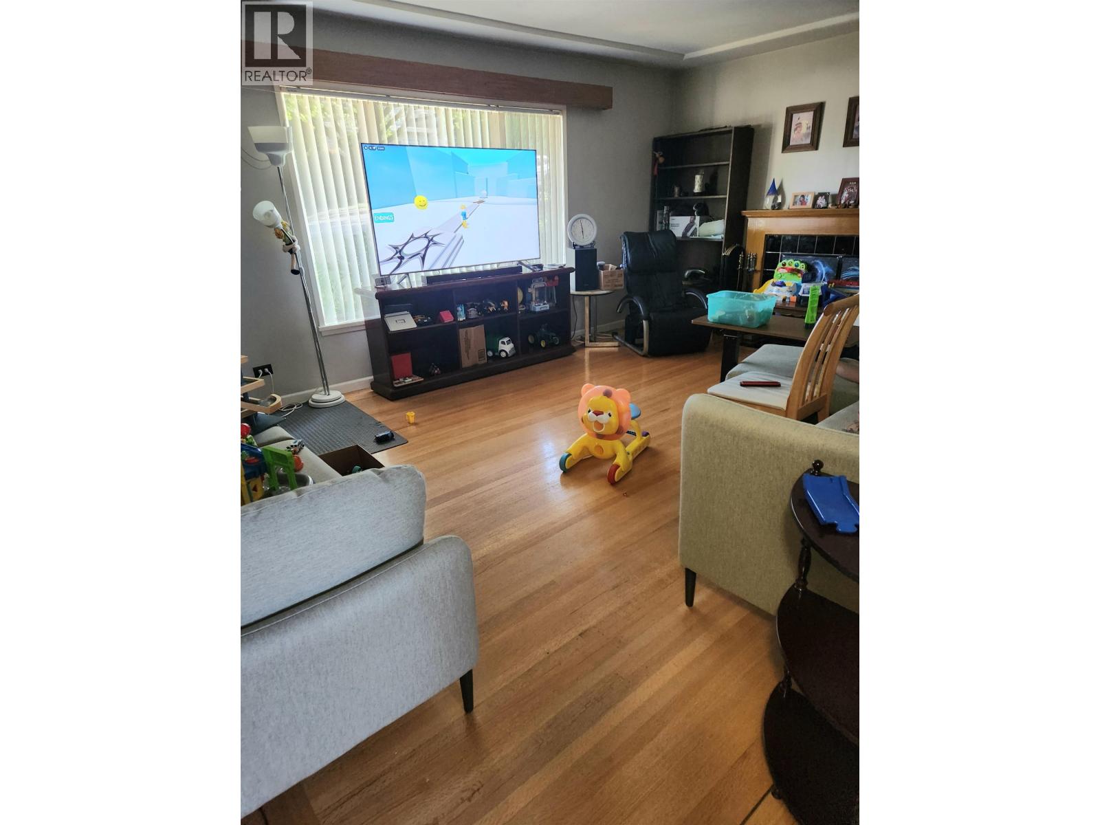 6291 Dickens Street, Burnaby, British Columbia  V5H 1W6 - Photo 6 - R3153146