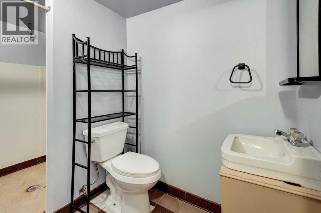2056 Cottonwood Crescent SE, Calgary, Alberta  T2B 1R3 - Photo 28 - A2329835