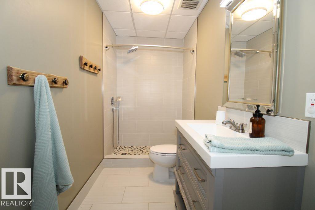 Unknown Address, ,    - Photo 22 - E4502280