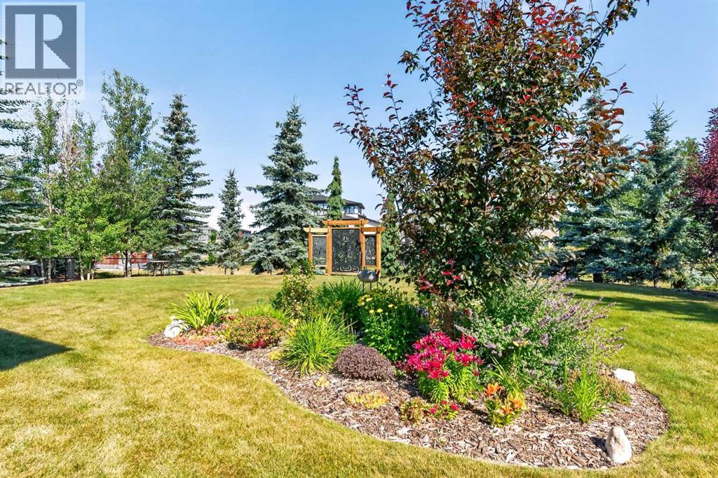 8 Monterra Cove, Cochrane Lake, Alberta  T4C 0G7 - Photo 37 - A2333865