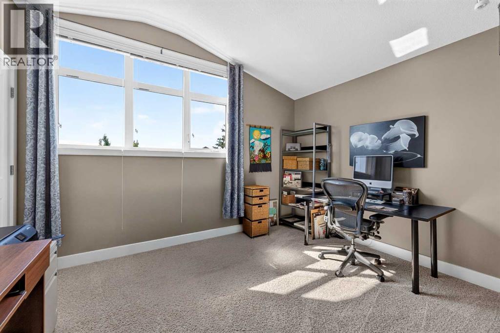 8 Monterra Cove, Cochrane Lake, Alberta  T4C 0G7 - Photo 28 - A2333865