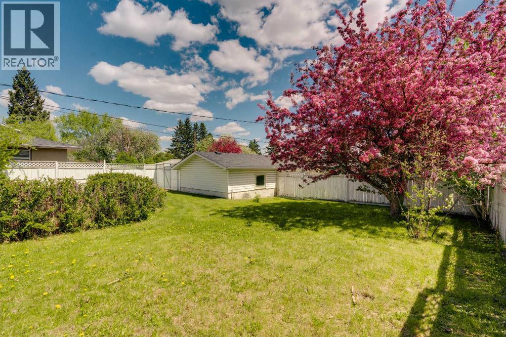 8432 Elbow Drive SW, Calgary, Alberta  T2V 1K8 - Photo 25 - A2333918