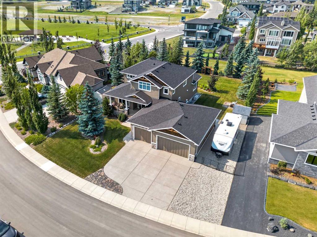 8 Monterra Cove, Cochrane Lake, Alberta  T4C 0G7 - Photo 40 - A2333865