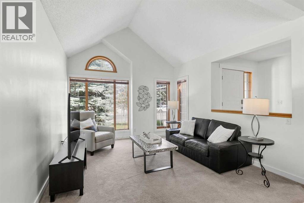 14125 Evergreen Street SW, Calgary, Alberta  T2Y 3A4 - Photo 5 - A2334279
