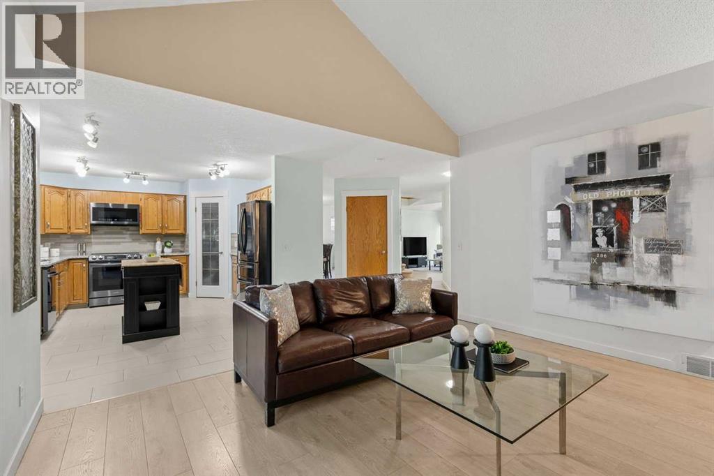 14125 Evergreen Street SW, Calgary, Alberta  T2Y 3A4 - Photo 8 - A2334279