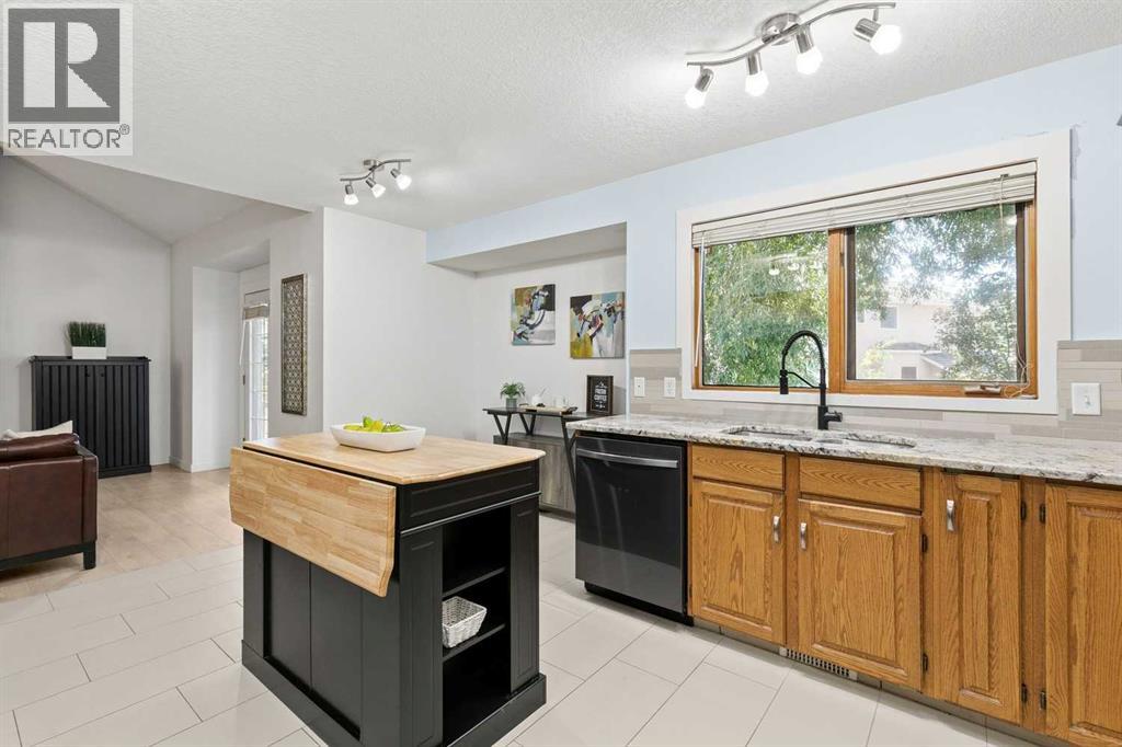 14125 Evergreen Street SW, Calgary, Alberta  T2Y 3A4 - Photo 12 - A2334279