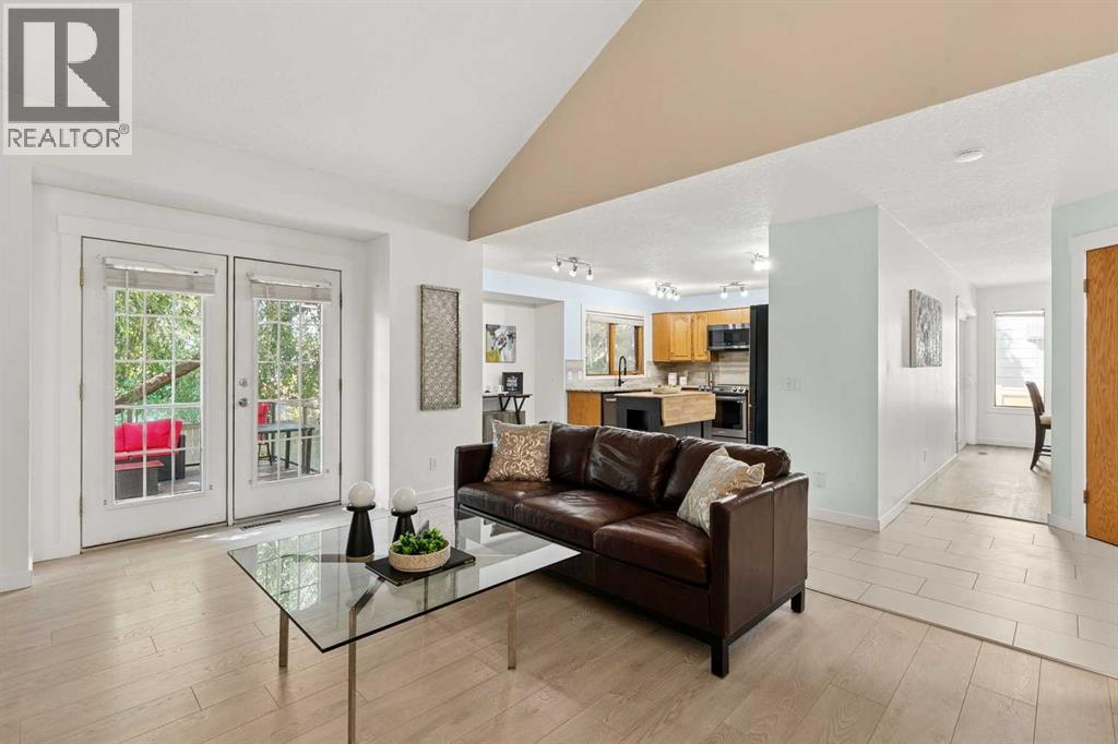 14125 Evergreen Street SW, Calgary, Alberta  T2Y 3A4 - Photo 9 - A2334279