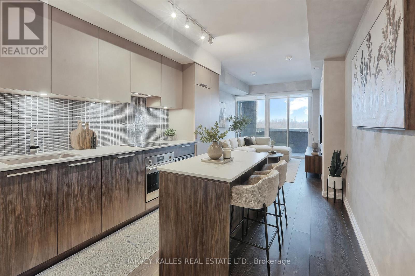 412 - 4208 DUNDAS STREET W, Toronto, Ontario