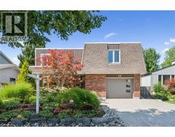 88 MANOR Drive, Kitchener, Ontario