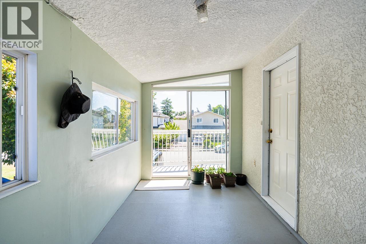 8571 Greenfield Drive, Richmond, British Columbia  V7A 4M2 - Photo 33 - R3152965