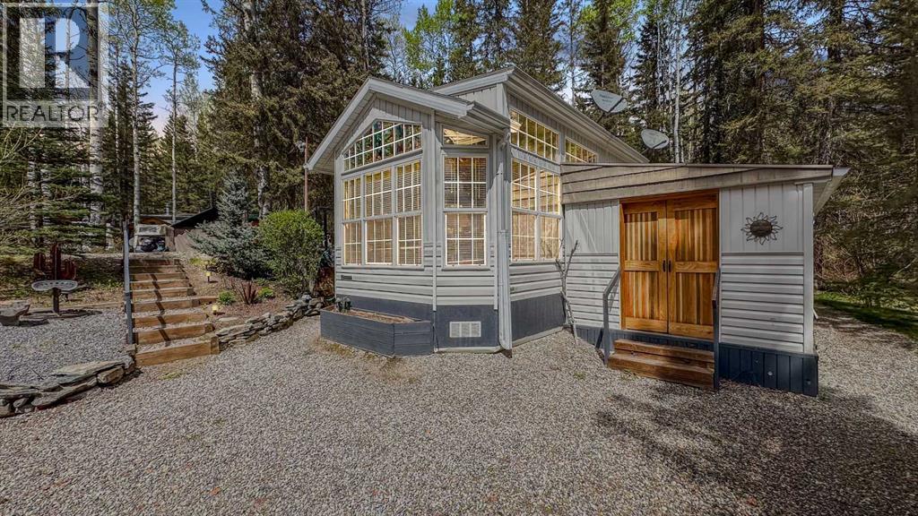 24, 5227 Township Road 320, Rural Mountain View County, Alberta