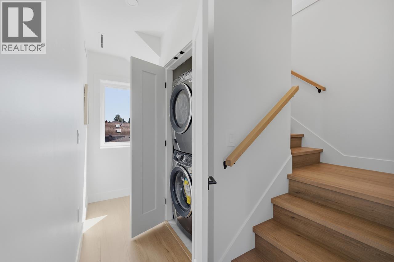 1 3018 E 19th Avenue, Vancouver, British Columbia  V5M 2S9 - Photo 25 - R3153234