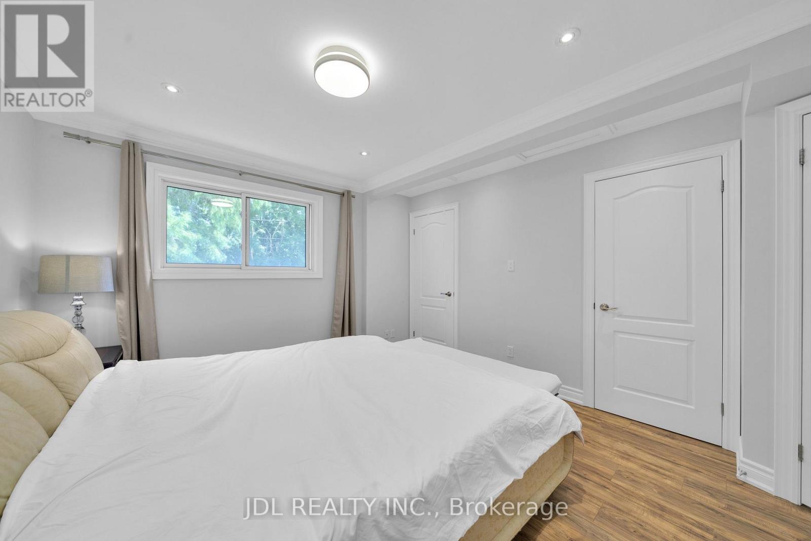 53 Southdale Drive, Markham, Ontario  L3P 1J6 - Photo 18 - N13642886